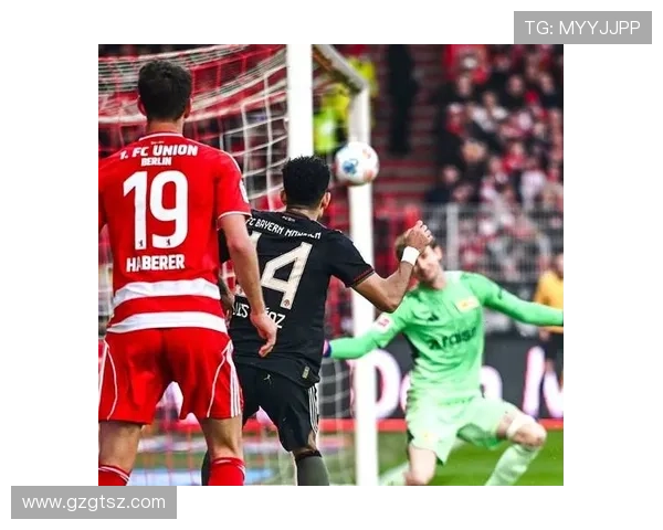 迪亚斯表现亮眼本场贡献1球2次成功过人评分高达74